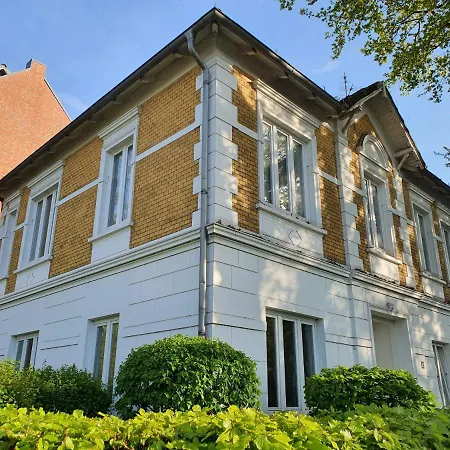 Wohnen In Der Buergermeistervilla Hamburg Exterior photo
